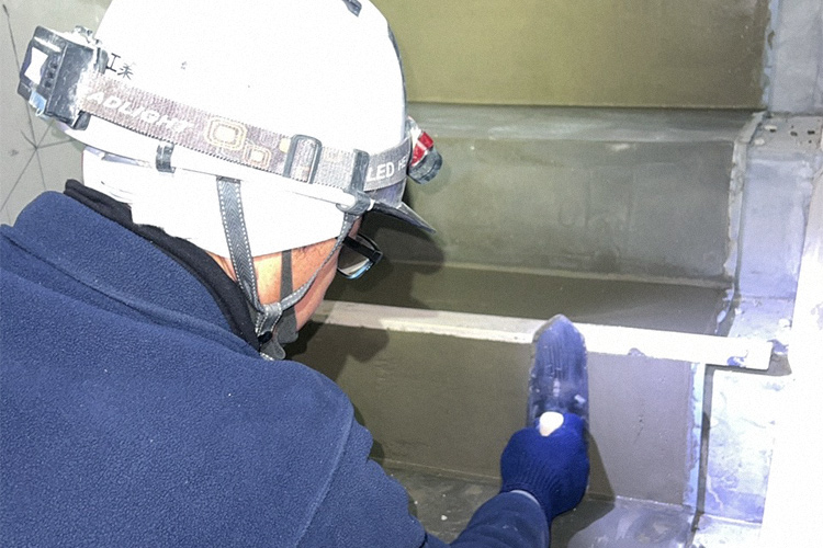 階段モルタル工事